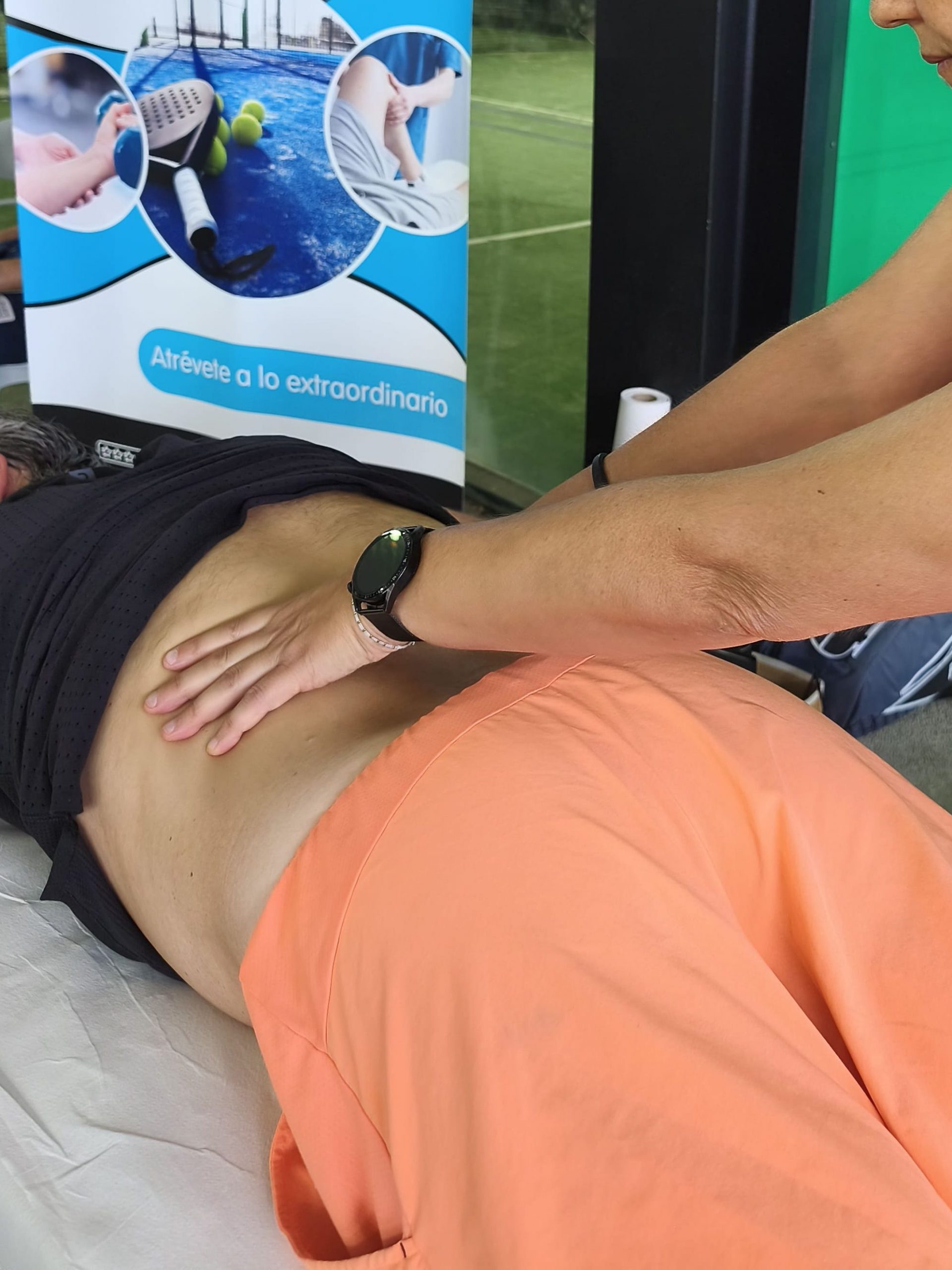 Fisioterapia a pie de pista en campeonatos de pádel en el Club DUIN de Las Rozas